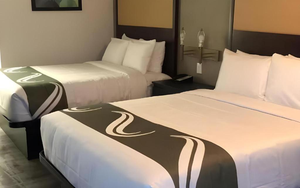 Quality Inn Celebration Εξωτερικό φωτογραφία